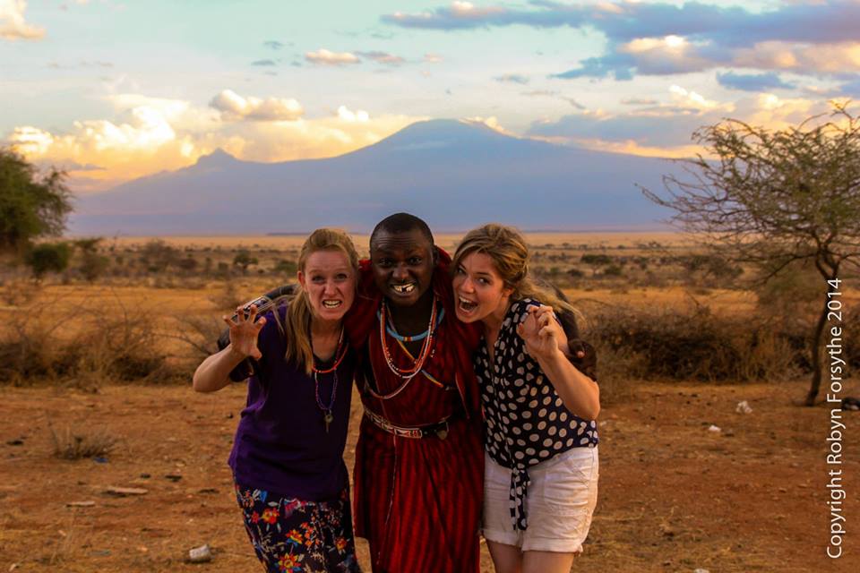 Tori, Jackson & Robyn, 2013 in the Nkiito maasai village of Amboseli. Image by Robyn Forsythe.